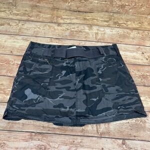 London Jeans Black Camouflage Mini Skirt Women's Size 6